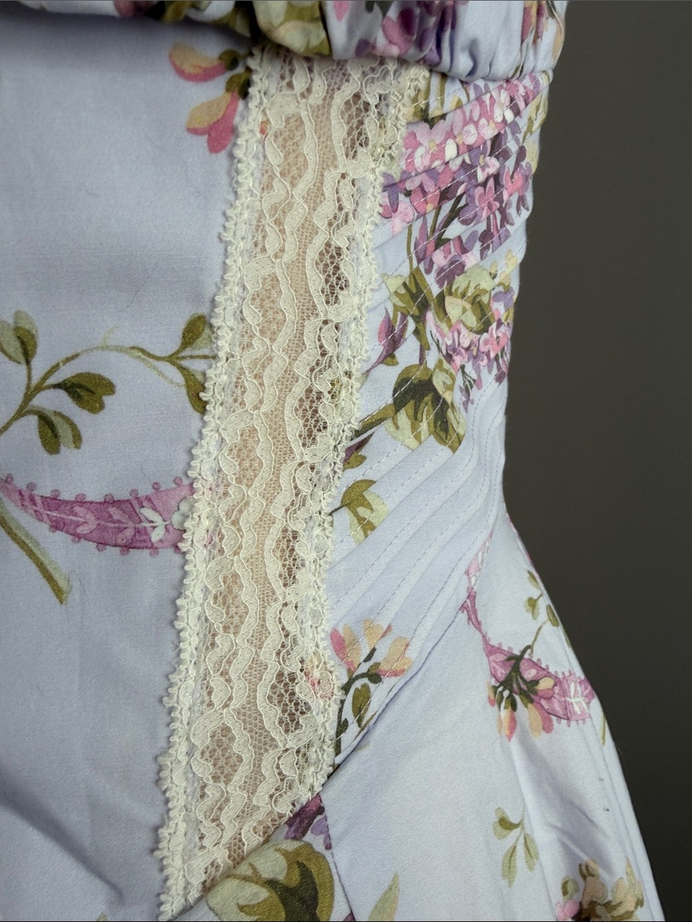 HOUSE OF CB Kim Floral Cotton Midi Dress - Picture 6 of 6